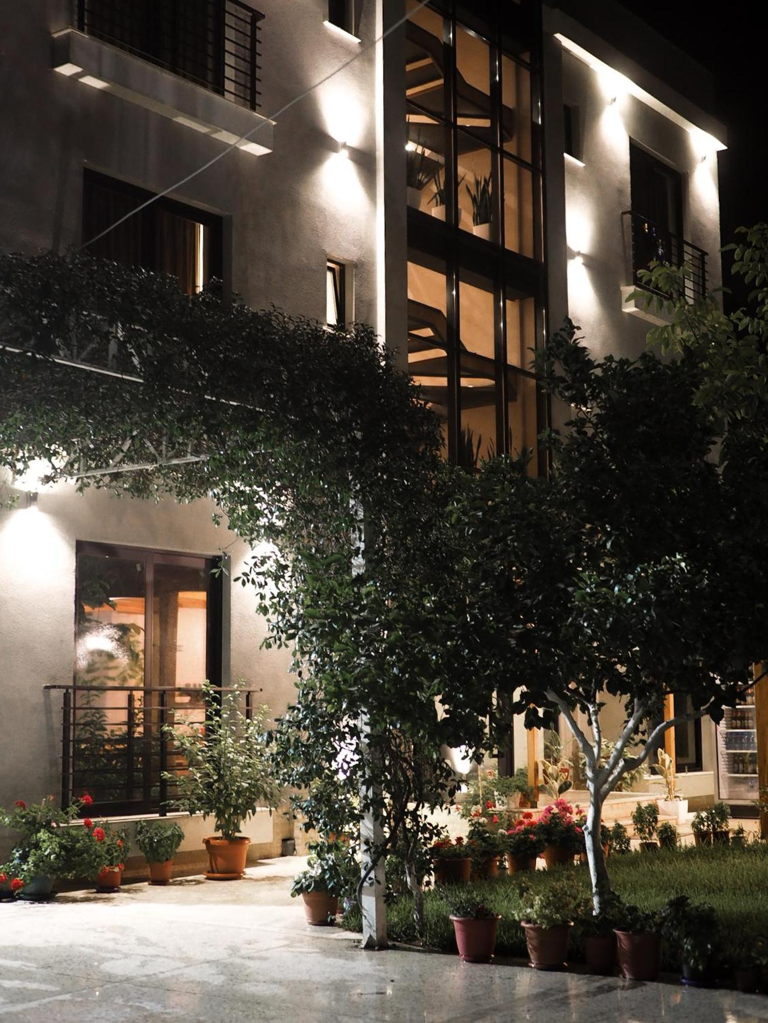 Ritson Hotel Vlore Bagian luar foto