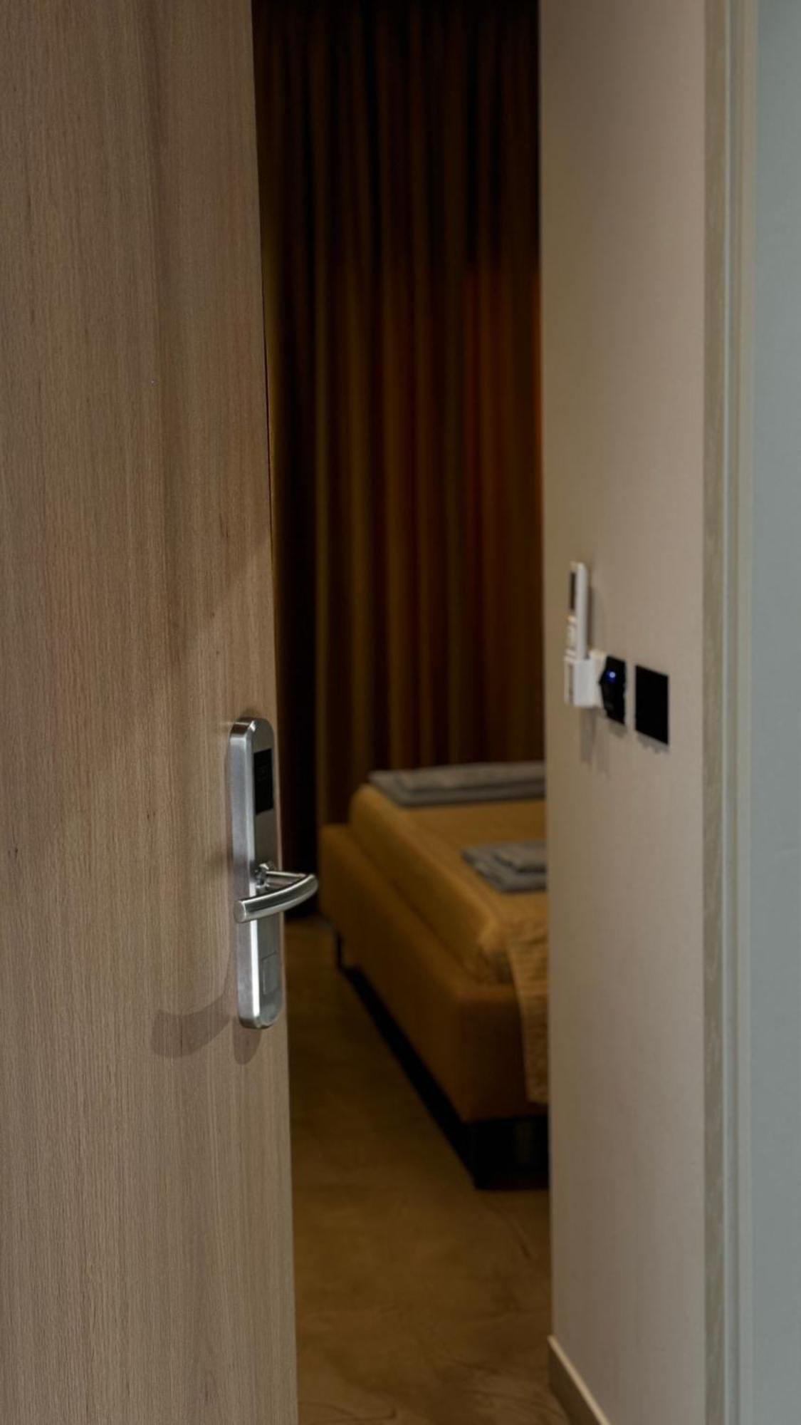 Ritson Hotel Vlore Bagian luar foto