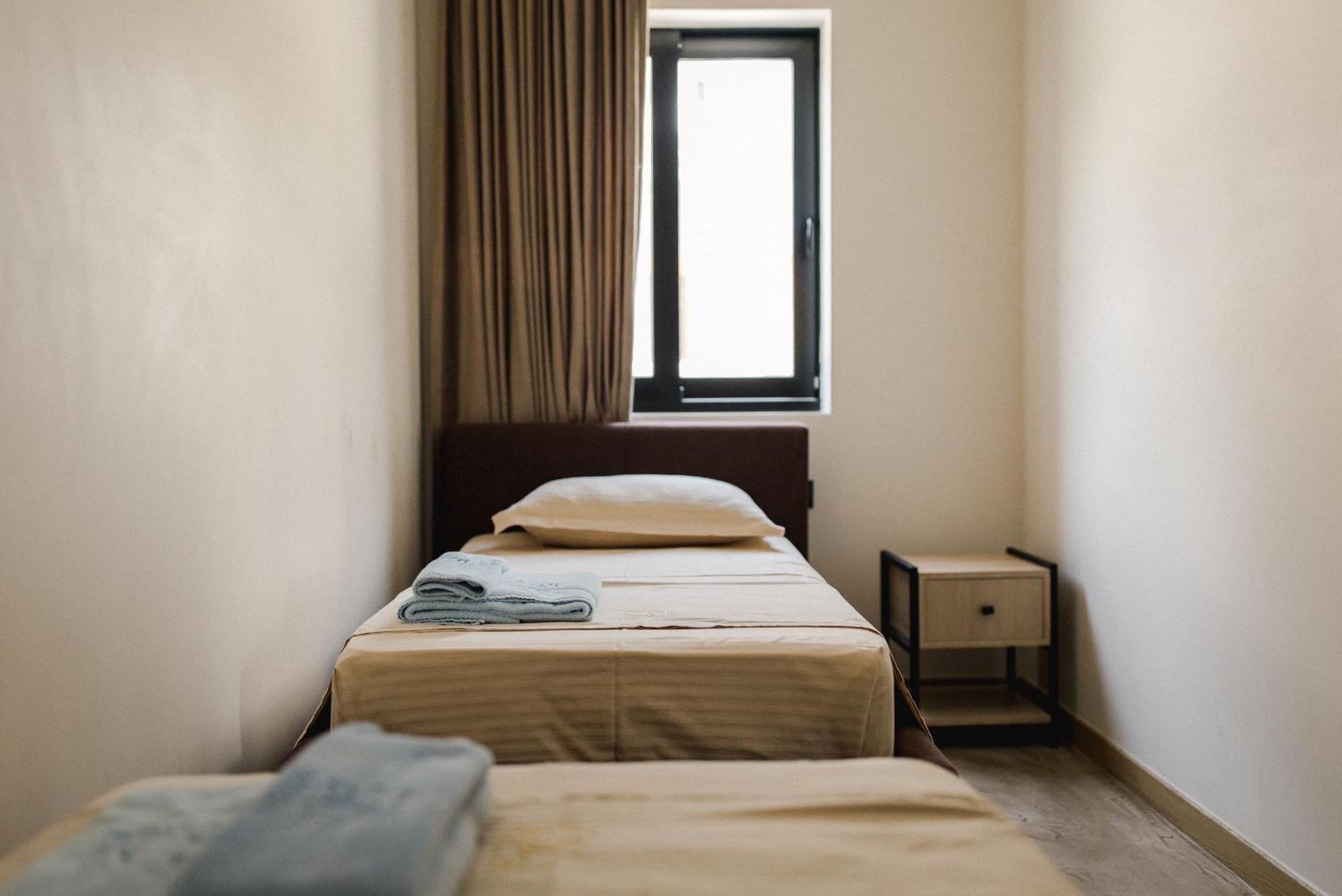 Ritson Hotel Vlore Bagian luar foto